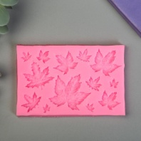 Силиконовый молд Кленовые листья, 0,7х9,7х6,4 см - купить в магазине КондитерХауз Силиконовый молд Кленовые листья, 0,7х9,7х6,4 см