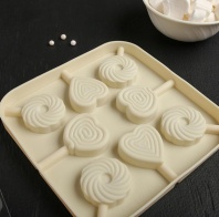 Форма для леденцов Свидание, 14,5×14,5×1,5 см, 8 ячеек