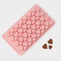 Форма для льда и шоколада Сердечки, 56 ячеек